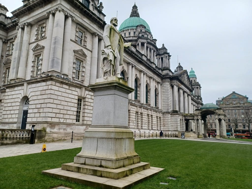 Belfast City Hall and its gardens, Donegall Square